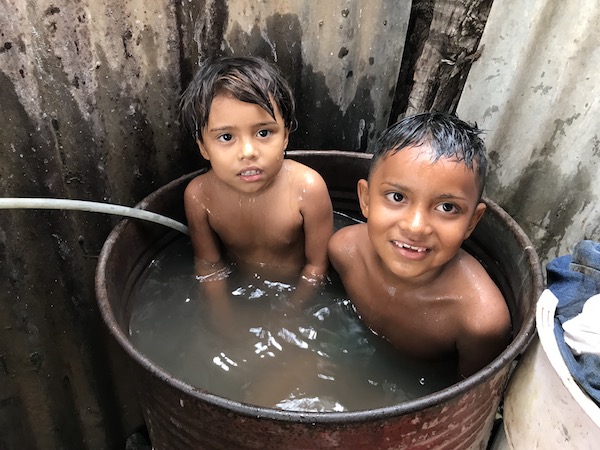 Cherubs in our midst. (Photo: Robin White.)