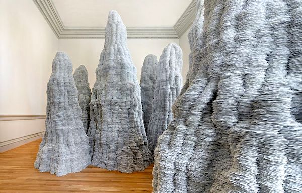 “Untitled,” a million index cards, “sculpted” by artist Tara Donovan[https://www.smithsonianmag.com/smithsonian-institution/artist-tara-donovan-turns-index-cards-towering-looming-spires-180957053/]. (Photo: Pace Gallery/Roy Blunt/Renwick Gallery/SAAM).