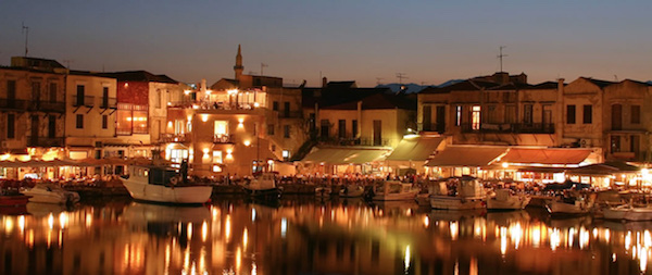 Too-busy nighttime dining, Rethymnon, Crete.