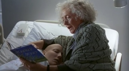 In “Wit,” Dr. Ashford read to “Vivian.” (Photo: HBO Films, 2001.)