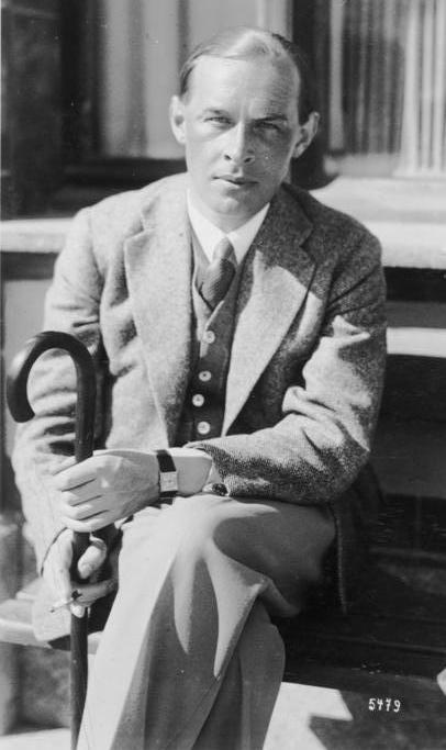 Erich Maria Remarque, 1929. (Photo: Wikipedia/The German Federal Archive.)