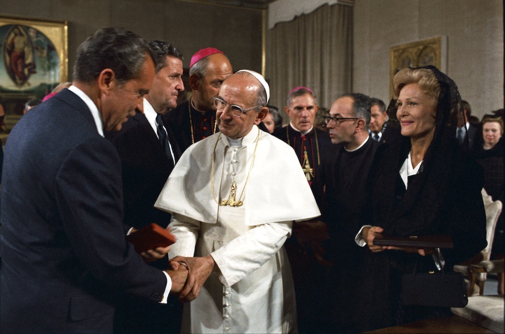 Richard Nixon and Pope Pius VI, January 20, 1969. (Photo: White House Photo Office Collection.)