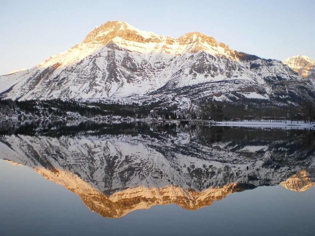 Sakiimaapi. (Photo: PeakVisor.)